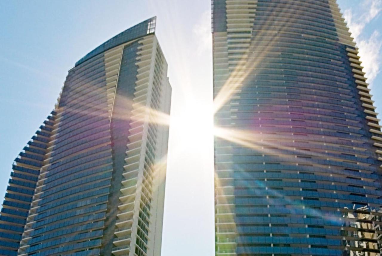 Kids Stay Free In Hinterland View 1 Bedroom Spa Apartment At Circle On Cavill - Q Stay غولد كوست المظهر الخارجي الصورة