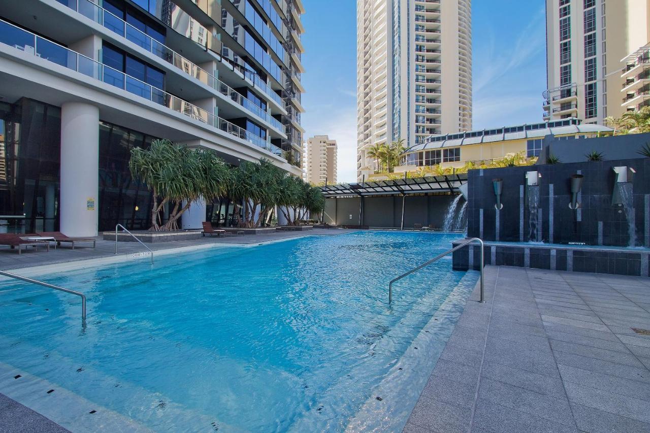 Kids Stay Free In Hinterland View 1 Bedroom Spa Apartment At Circle On Cavill - Q Stay غولد كوست المظهر الخارجي الصورة